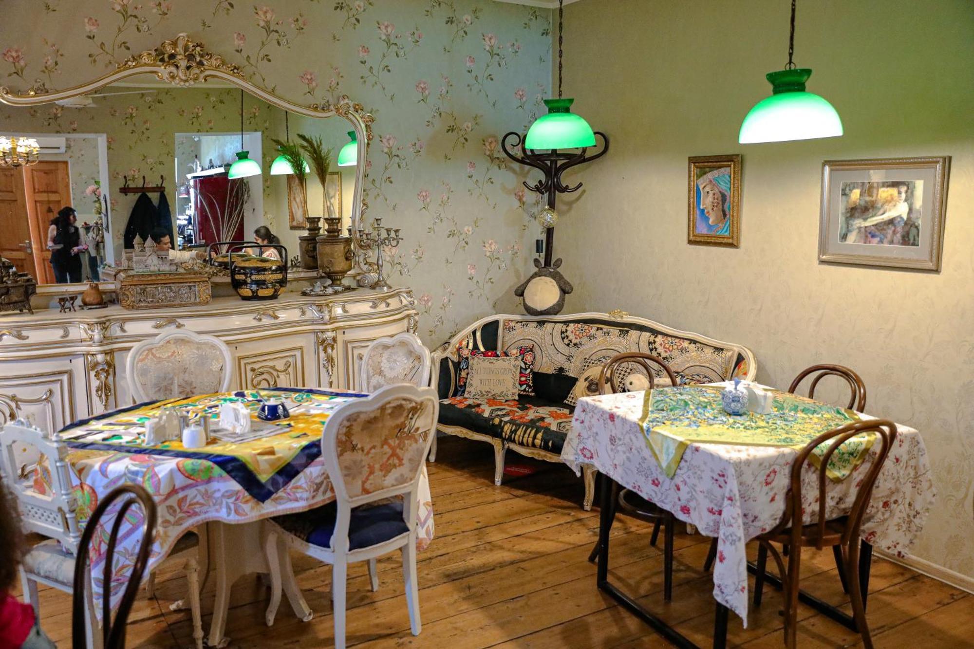 Tatin - Hotel & Cafe In Mtskheta Exterior photo